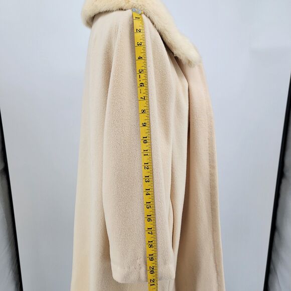 Metzger's Vintage 60's Womens Cream 100% Pure Cashmere Fur Trim Collar Cape Coat - Picture 9 of 15